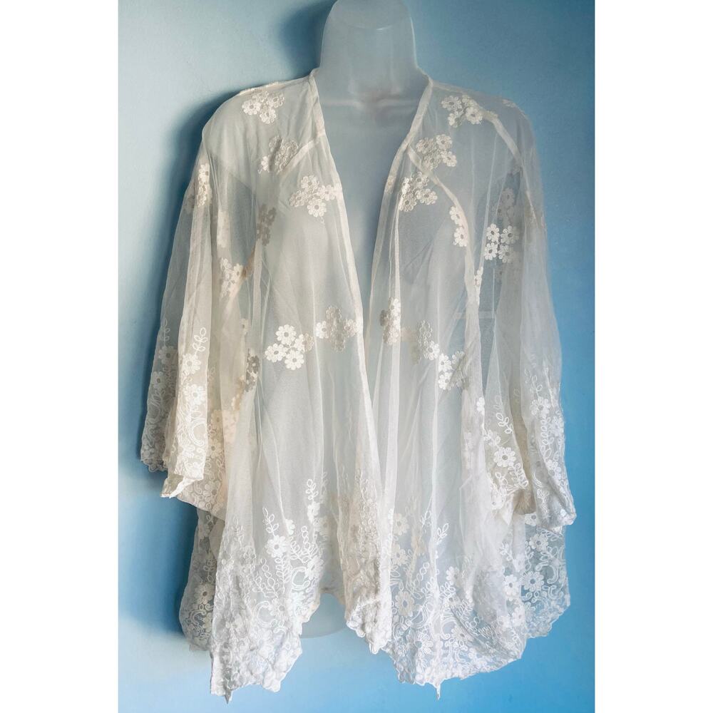 Chaser Vintage Lace Kimono Alabaster XS/S